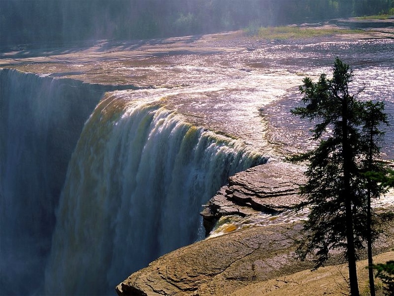 Alexandra Falls, Northwest Territory, Canada
